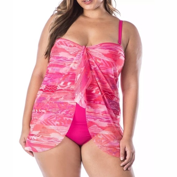 LAUREN Ralph Lauren Flyaway One Piece Swimsuit - Picture 1 of 4